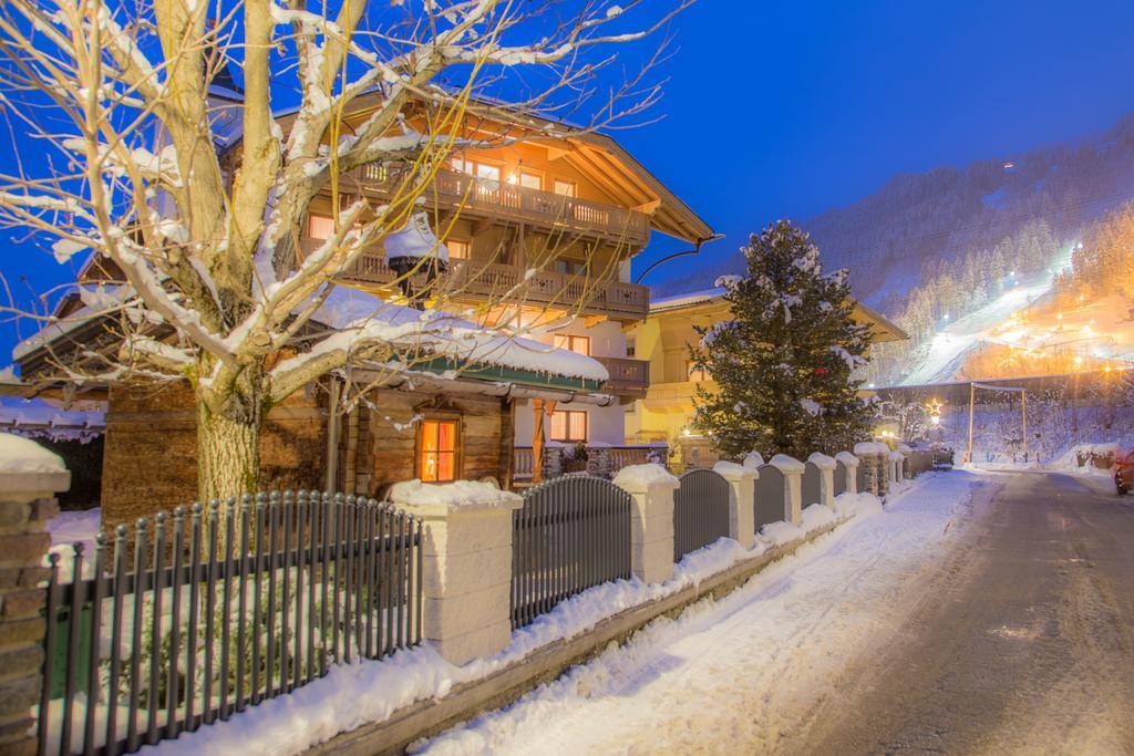 Hotel Garni Landhaus Platzer Zell am Ziller Εξωτερικό φωτογραφία